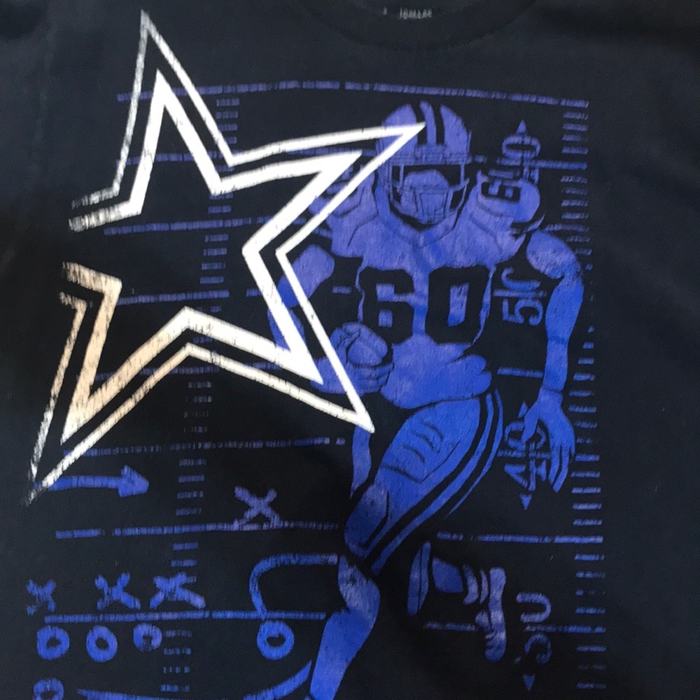 Cowboy fans t shirt youth size 20